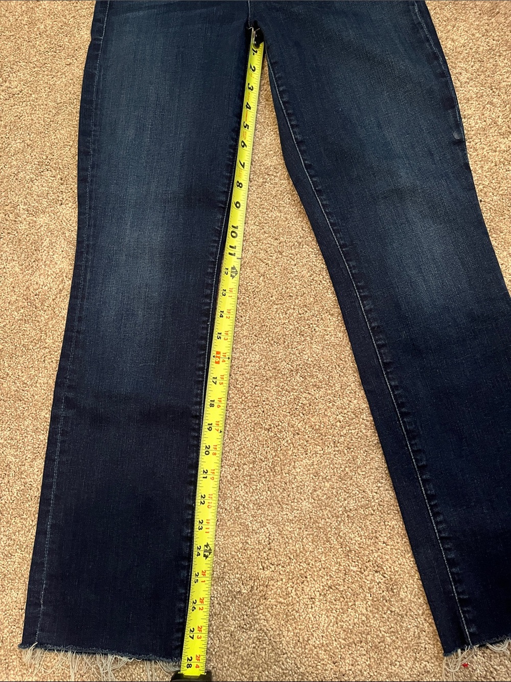 MOTHER THE RASCAL ANKLE SNIPPET JEAN - Picture 9 of 10